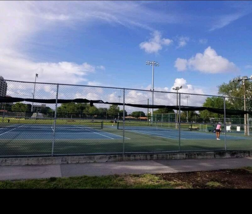דירות Sol Miami # 2 With Free Parking מראה חיצוני תמונה